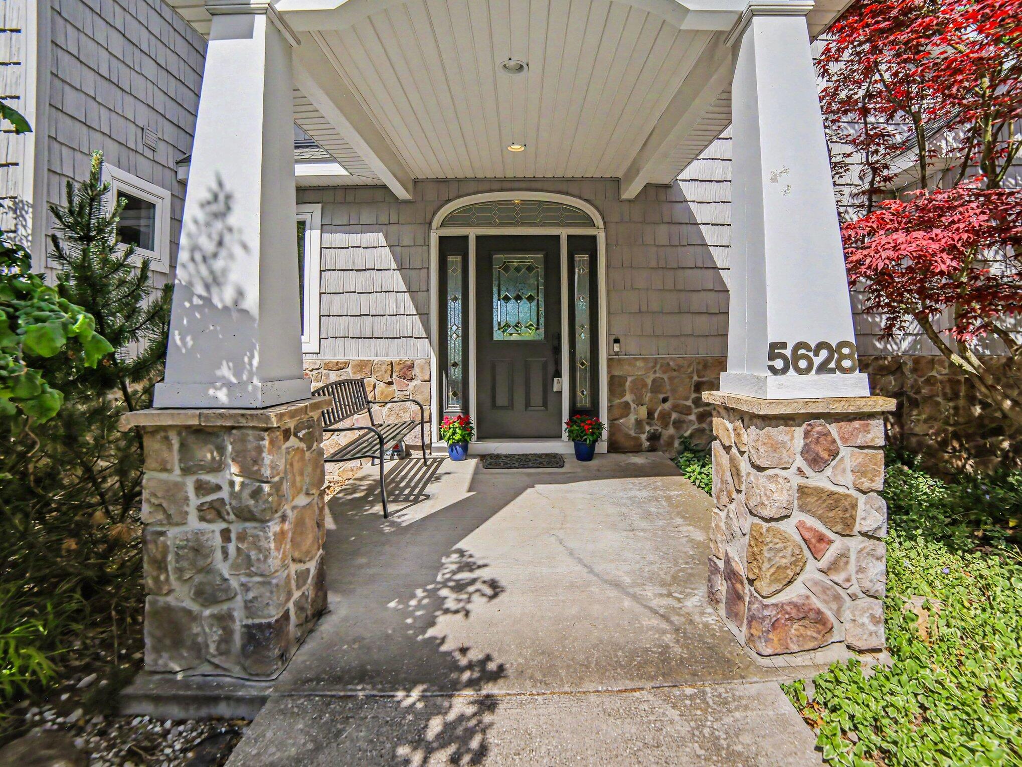 5628 W Longbridge Road