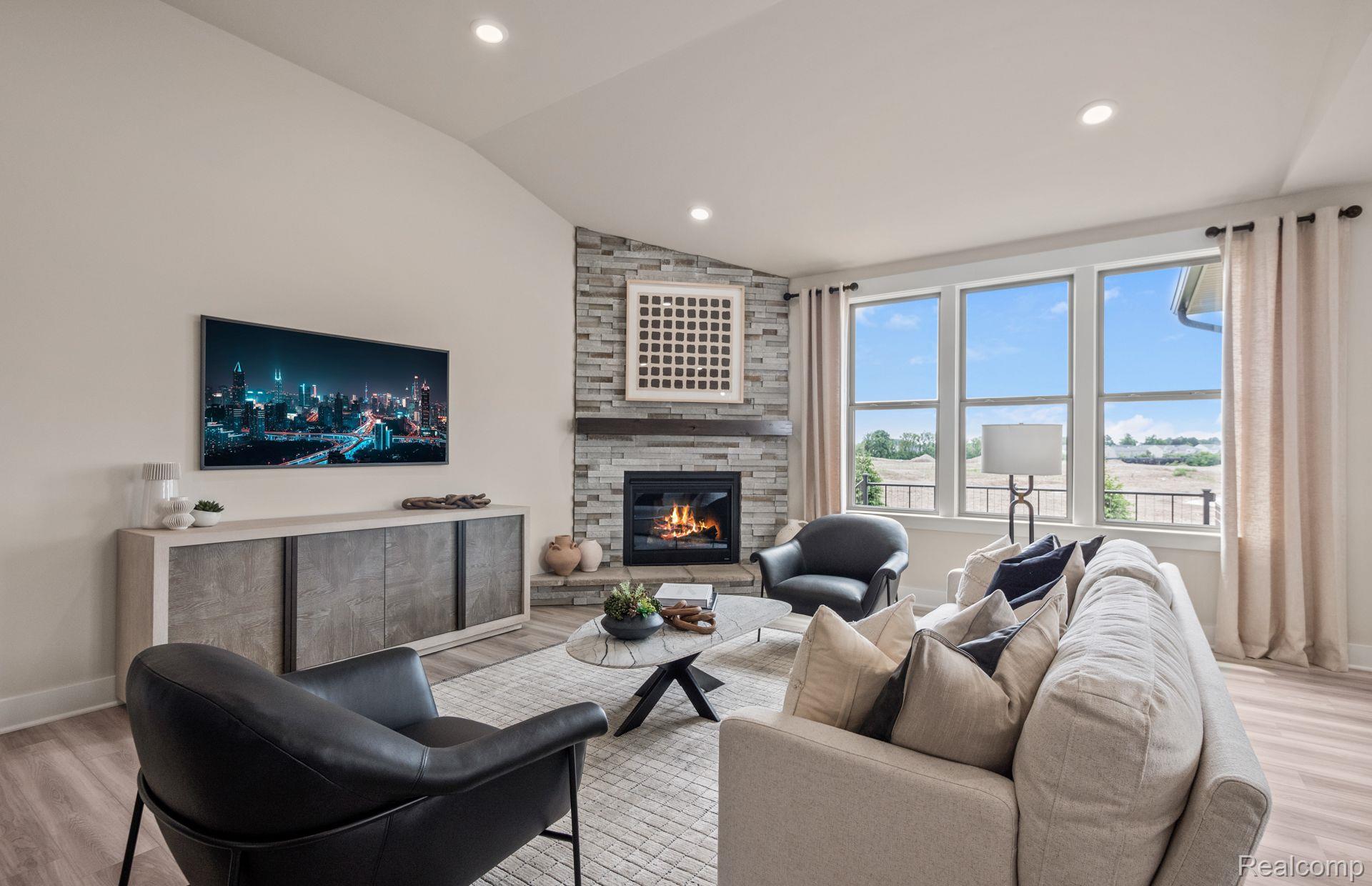810 KELPIE Drive