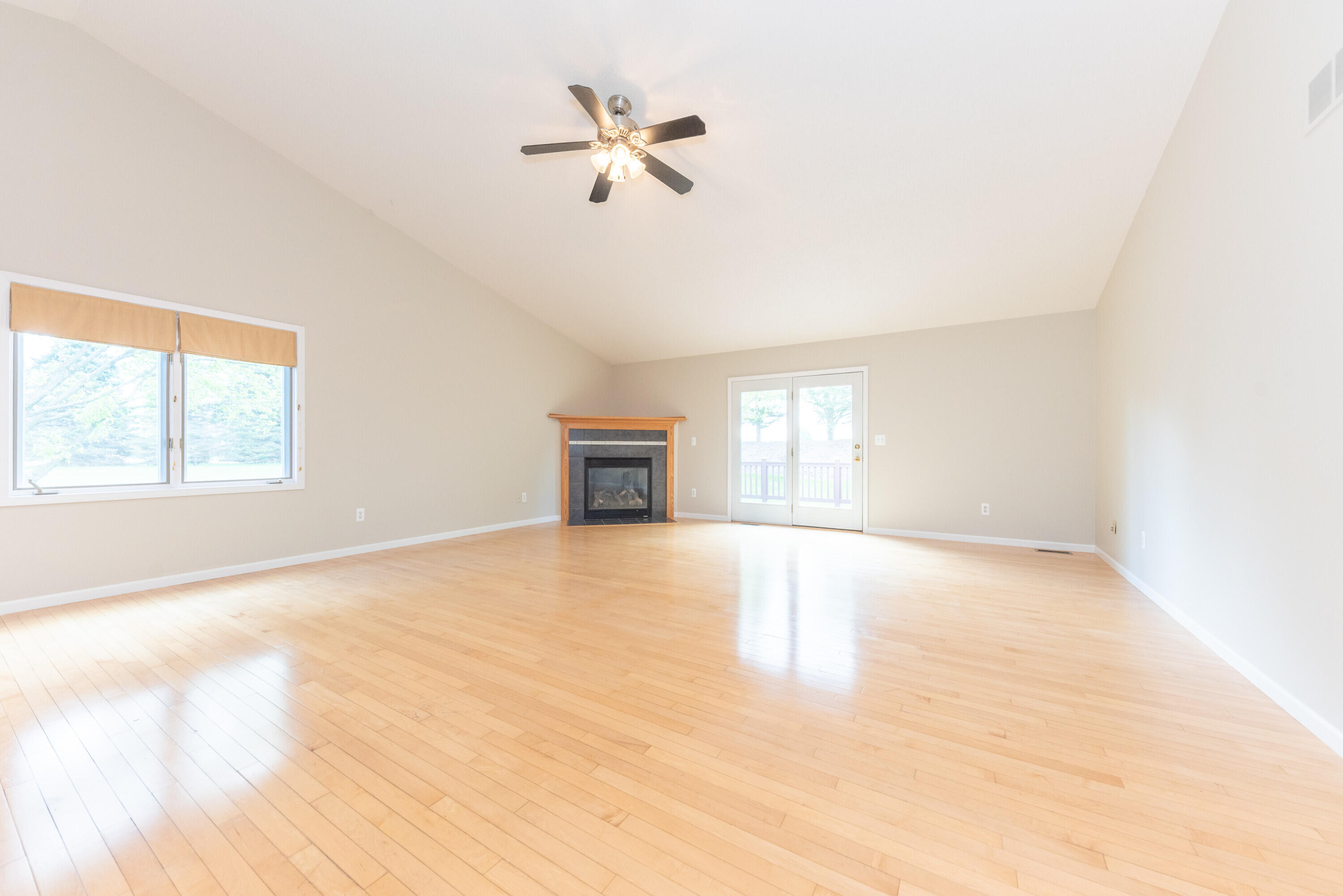 430 Cottonwood Lane 6