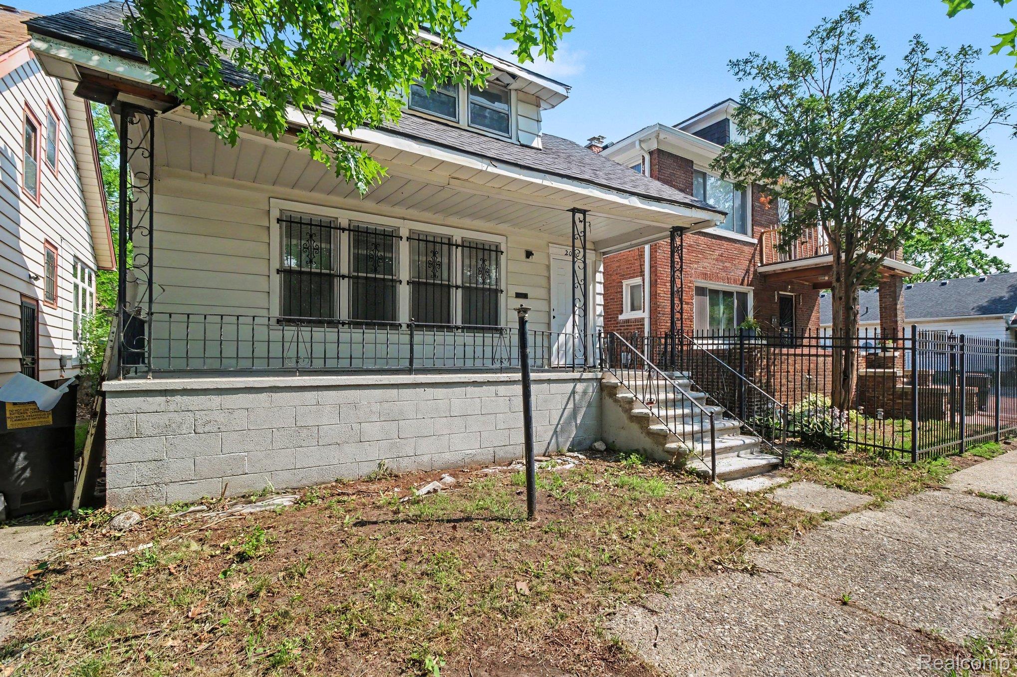 2000 Brighton Street