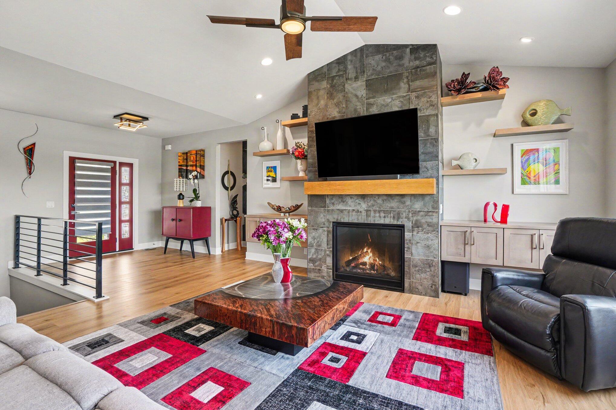 9351 Shoreway Drive