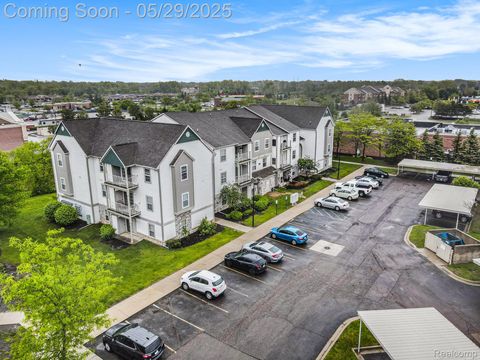 15200 Silver Parkway 101 Fenton City MI 48430