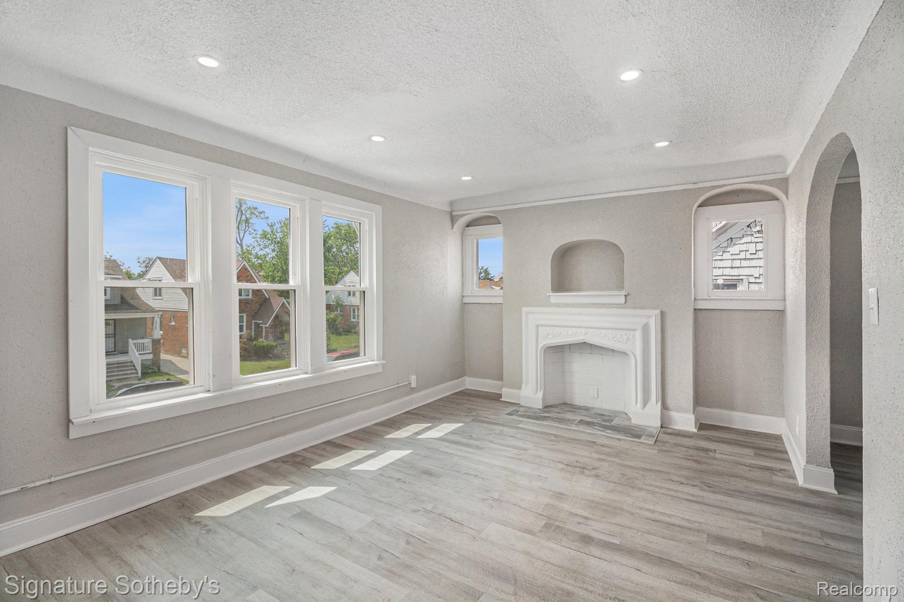 16762 Woodingham Drive