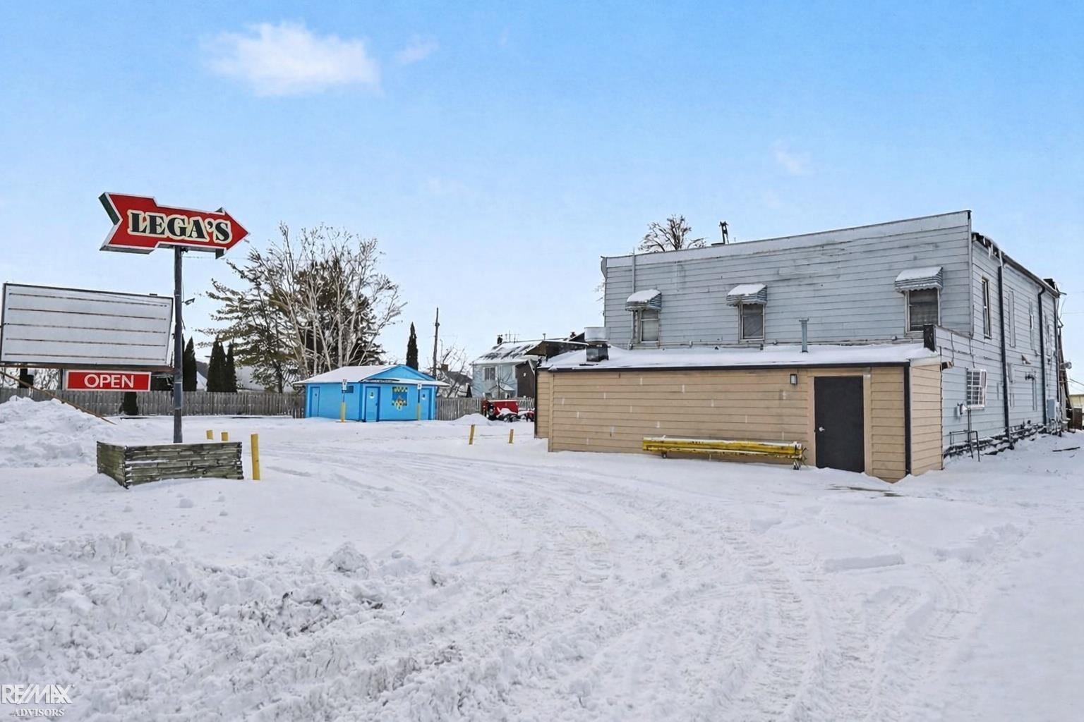 9724 Pearl Beach Boulevard