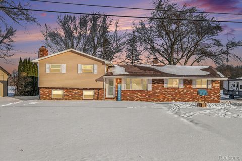 6359 E Bristol Road Burton City MI 48519