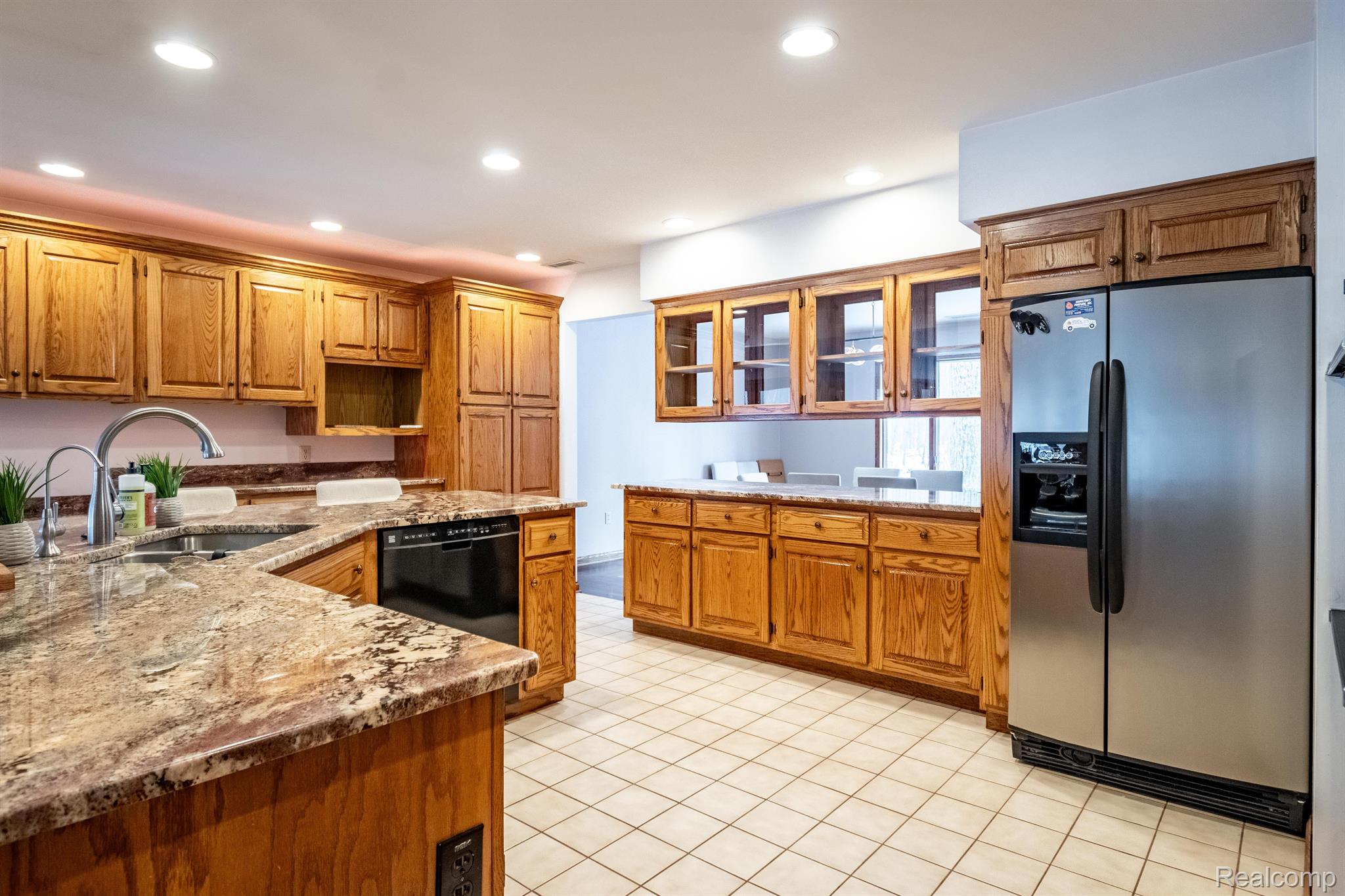 4352 FENTON Road