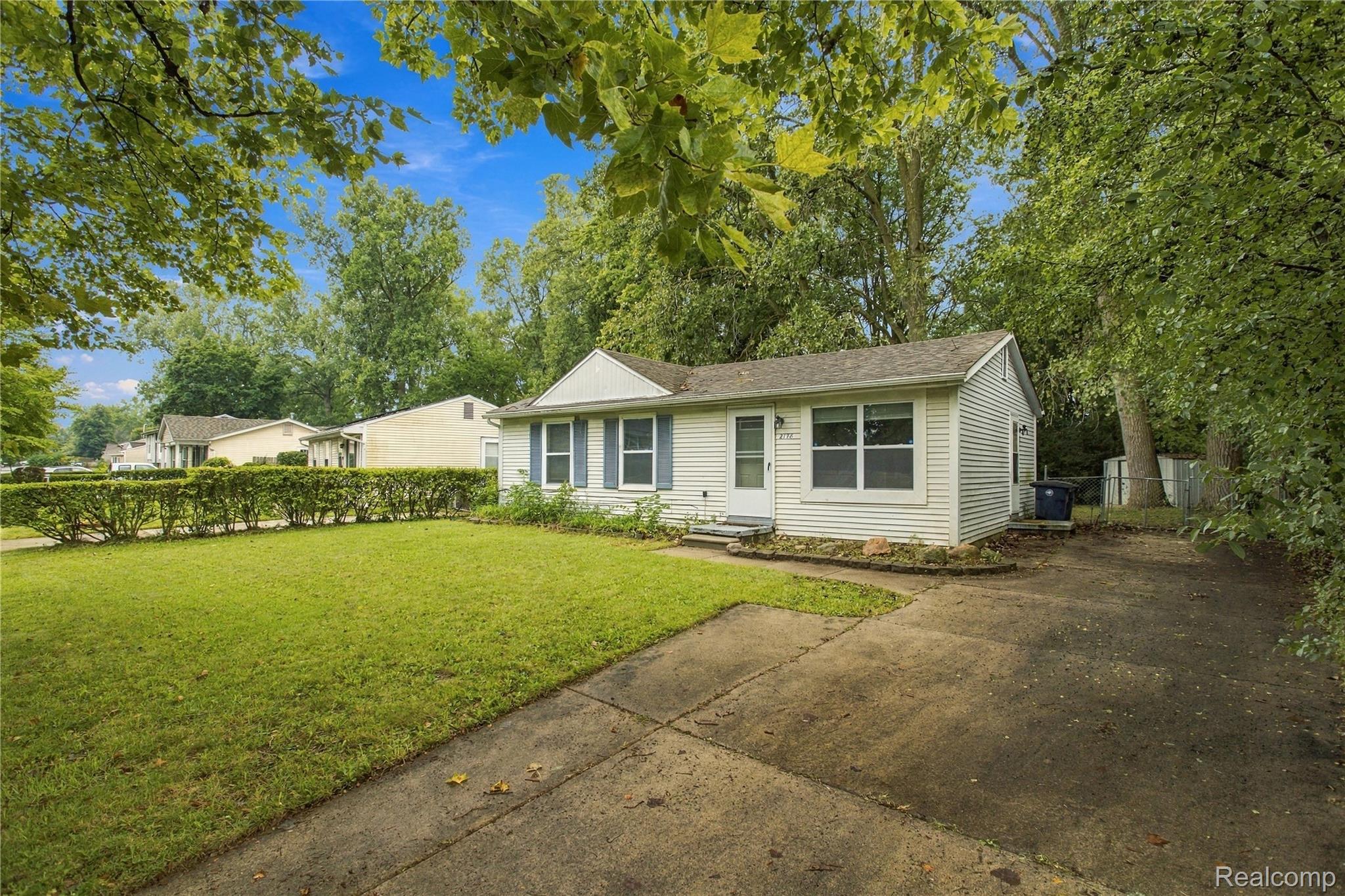 2178 Hemlock Drive