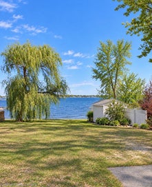 1711 E Lake Drive Novi City MI 48377