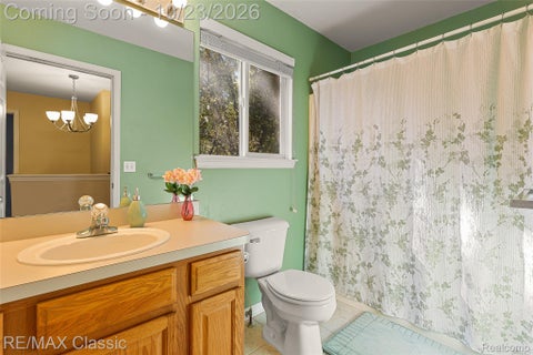 Tiny photo for 6563 Wedgewood Court, Waterford Charter Township, MI 48327 (MLS # 20261084282)