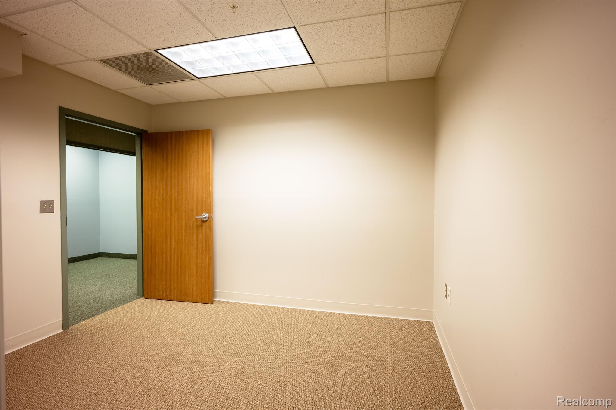 Flint, Michigan 48503, United States, ,Residential,Active,13366