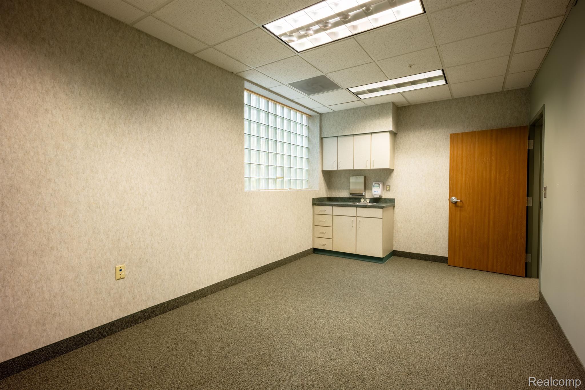 Flint, Michigan 48503, United States, ,Residential,Active,13366