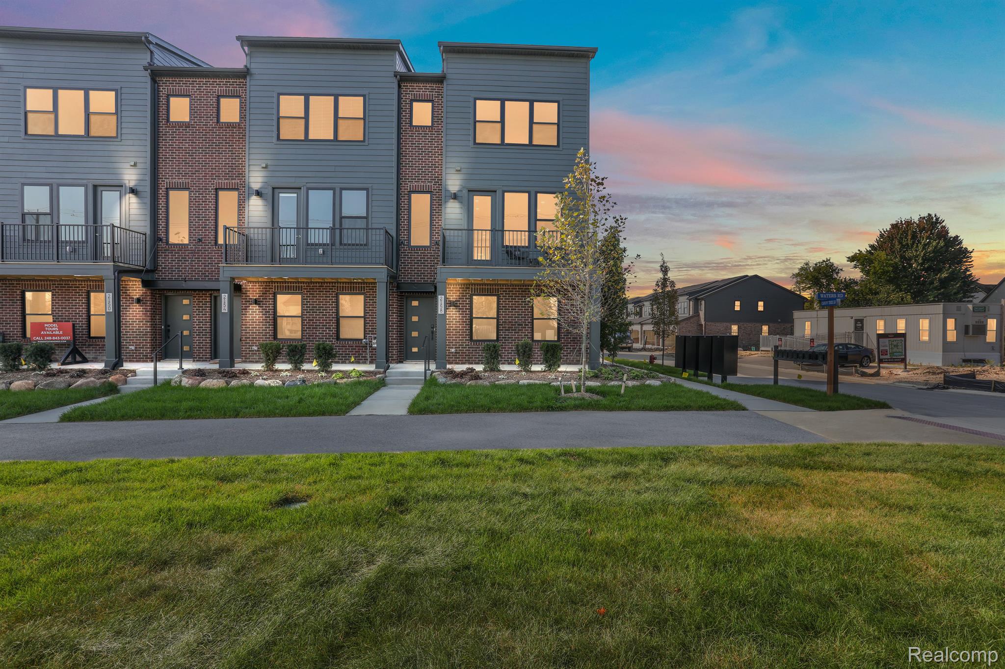 2133 Evergreen Lane 28