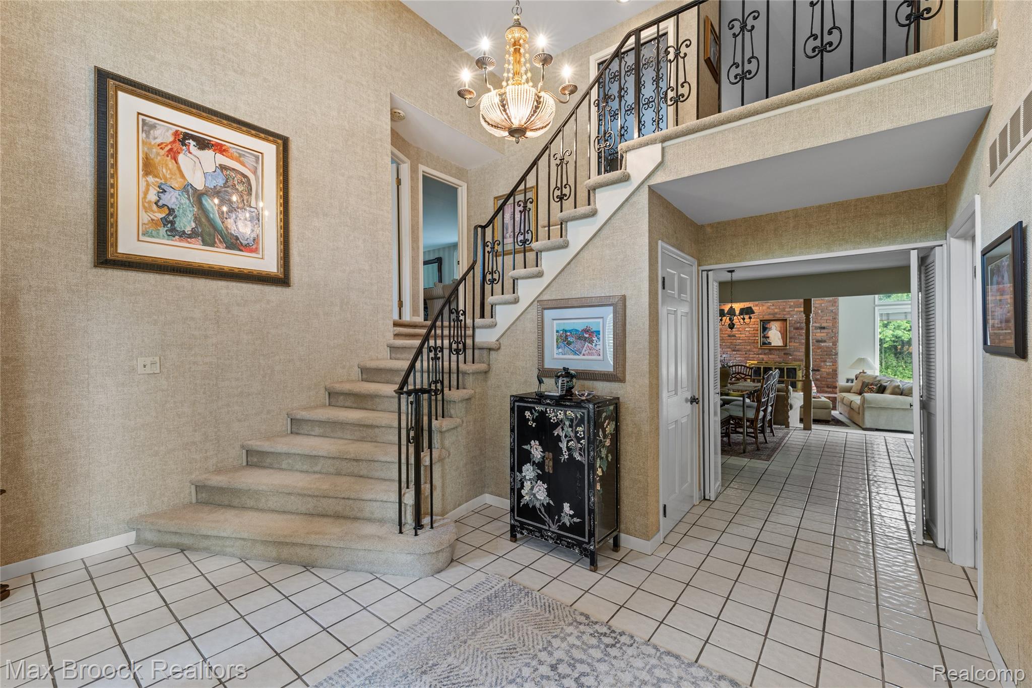 3265 Bloomfield Shore Drive