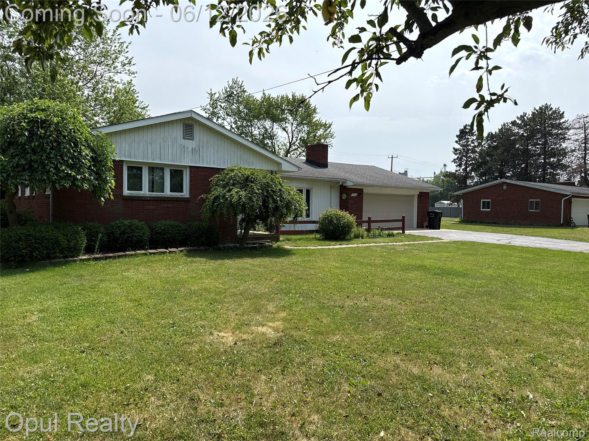 7899 Ida East Road