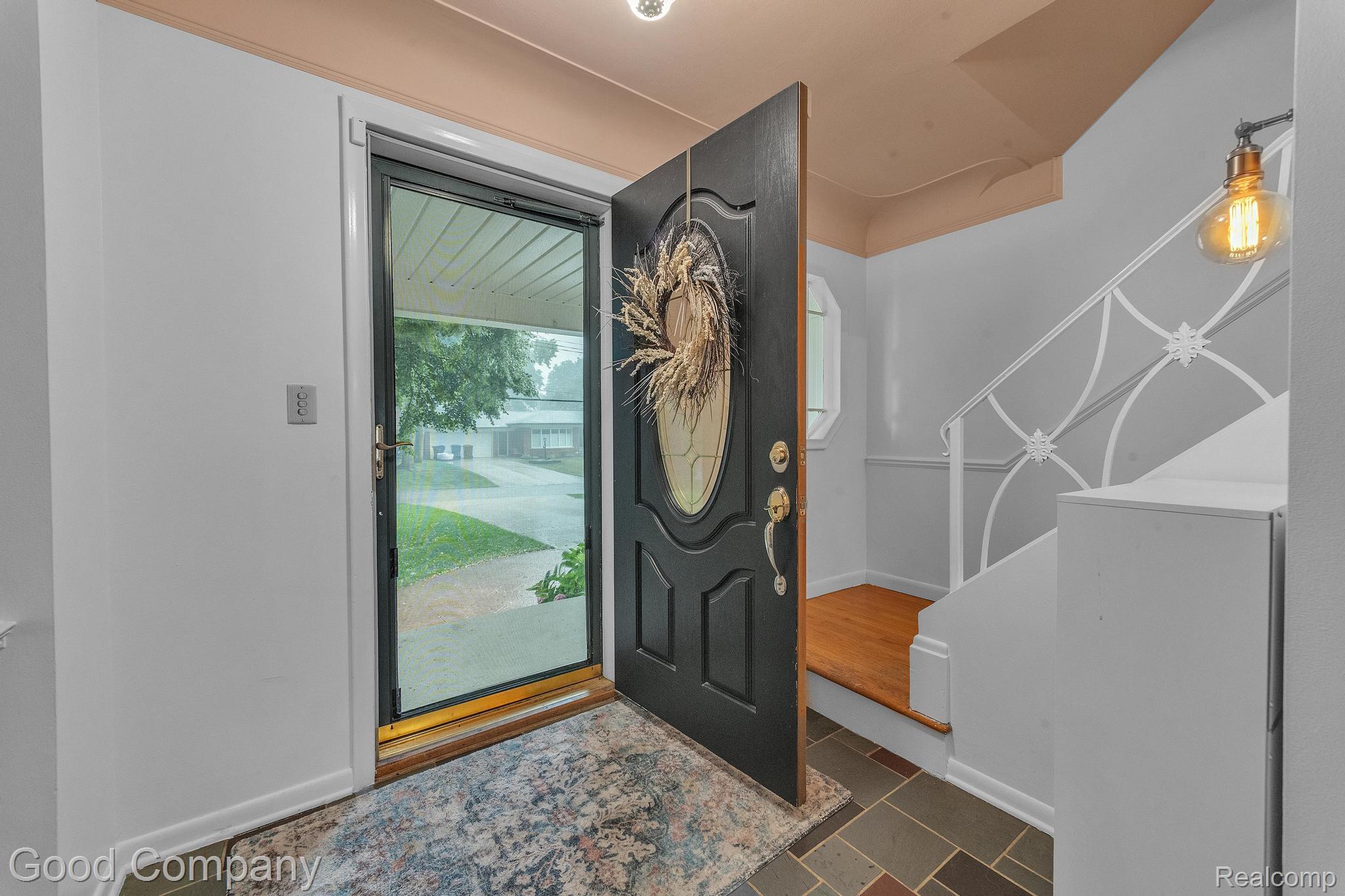 5092 Galaxy Drive