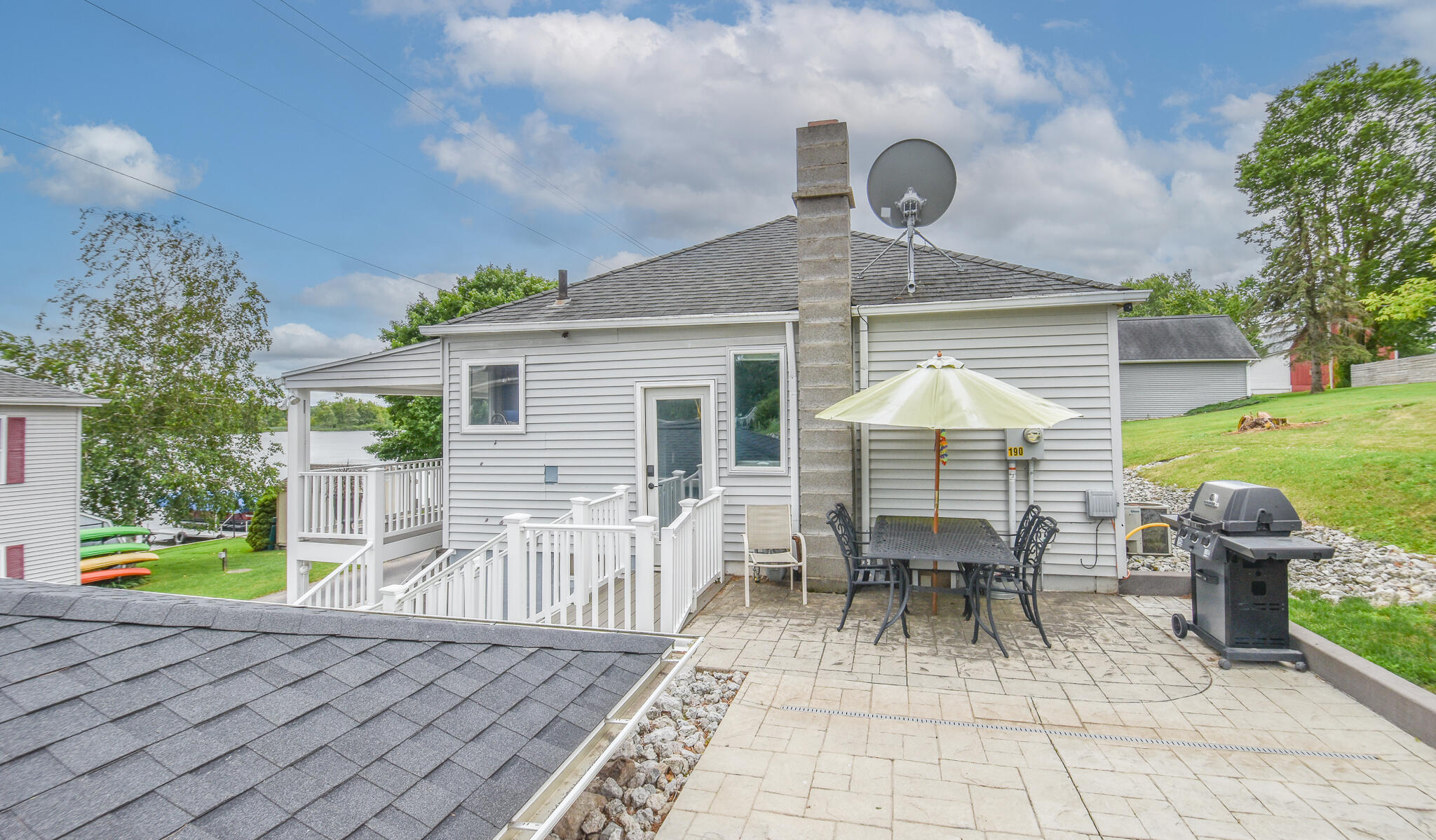 190 Blue Gill Lane