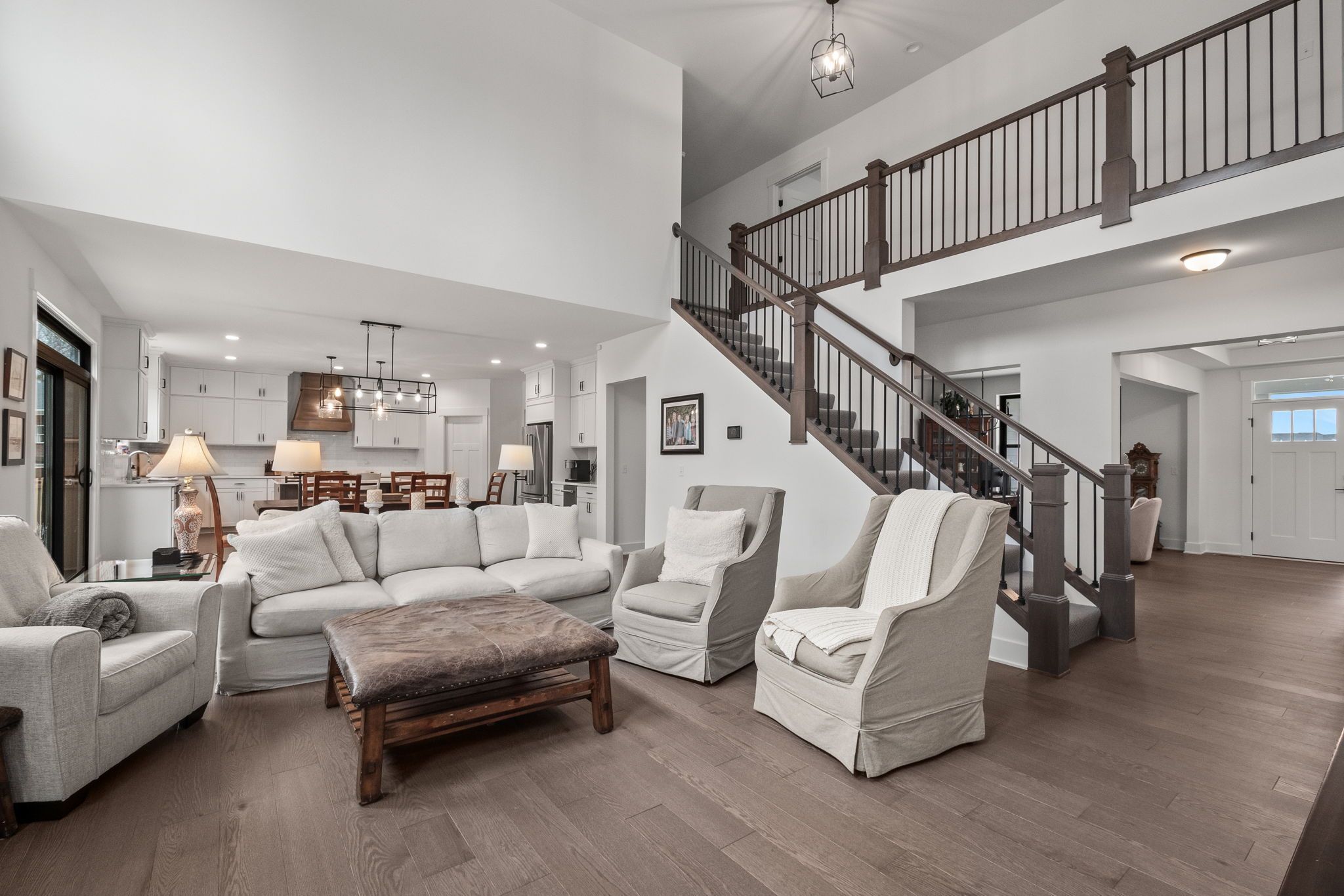 25589 CRYSTAL CREEK W