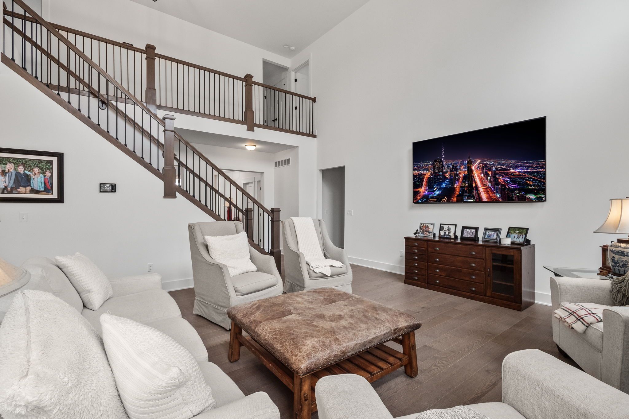 25589 CRYSTAL CREEK W