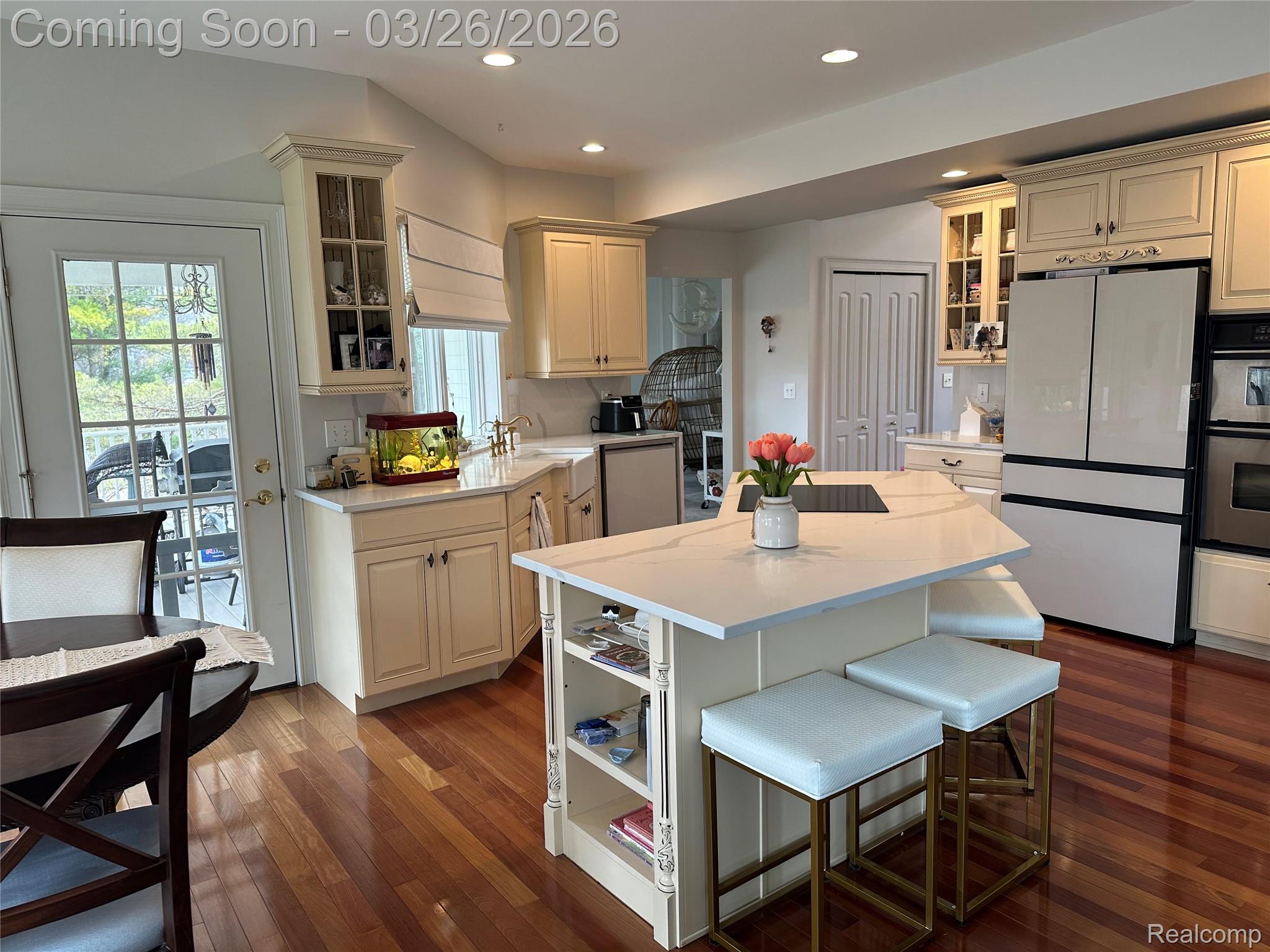 962 Hidden Valley Drive