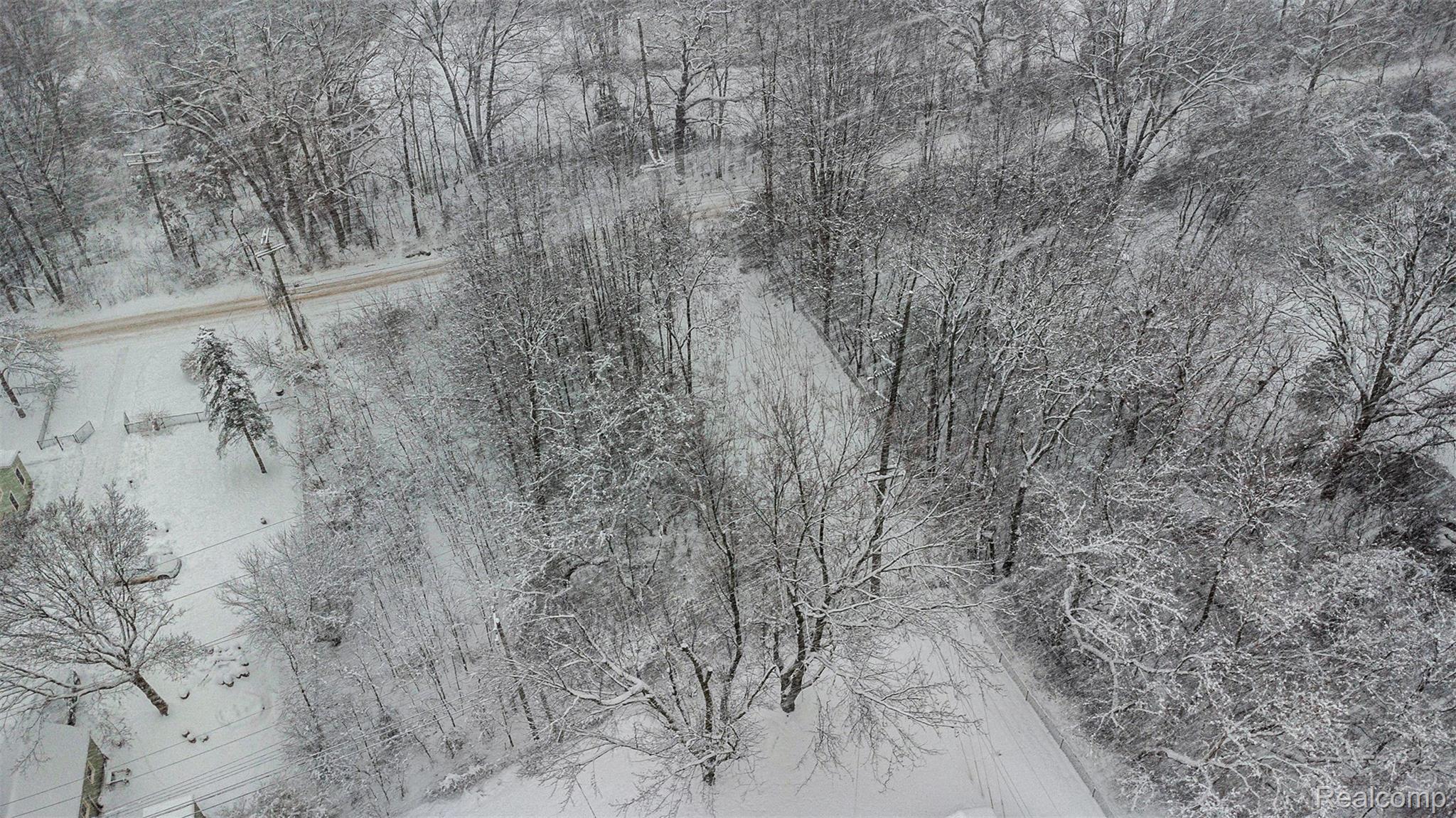 VL  LOT 27 N. ANGELUS RD.