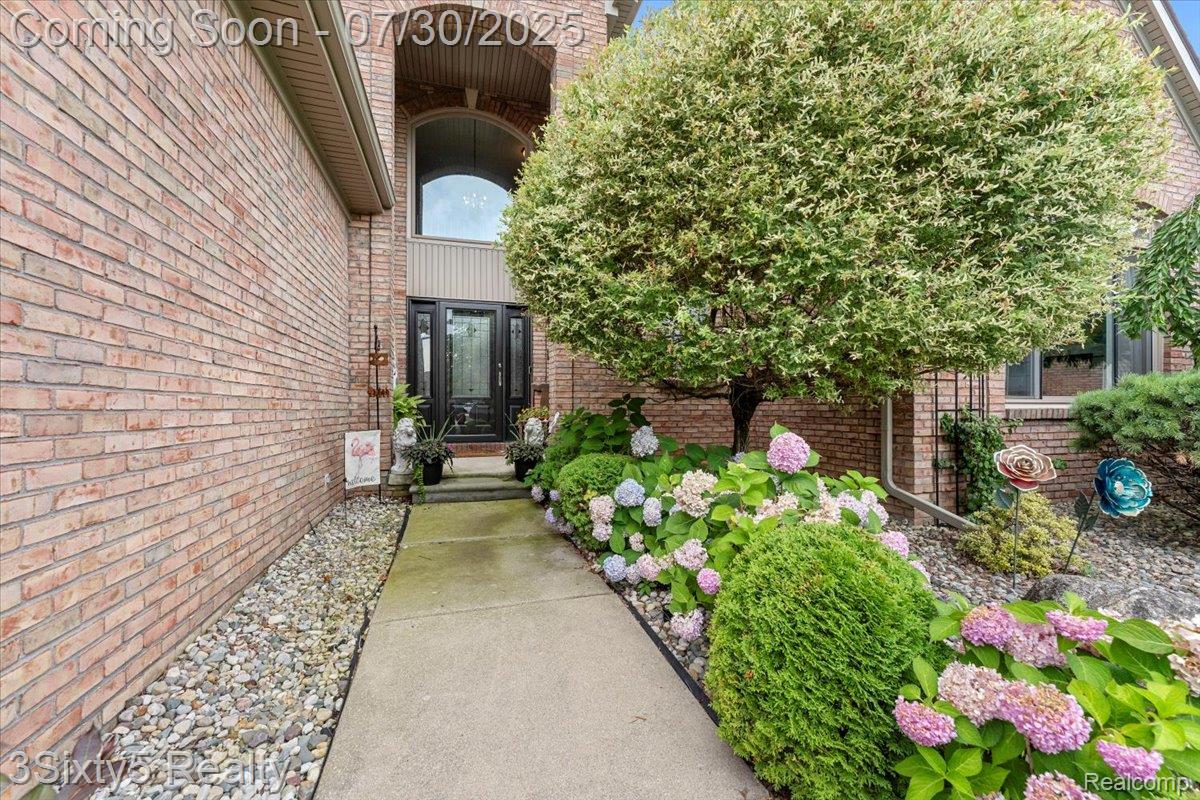 15712 Meadows Drive