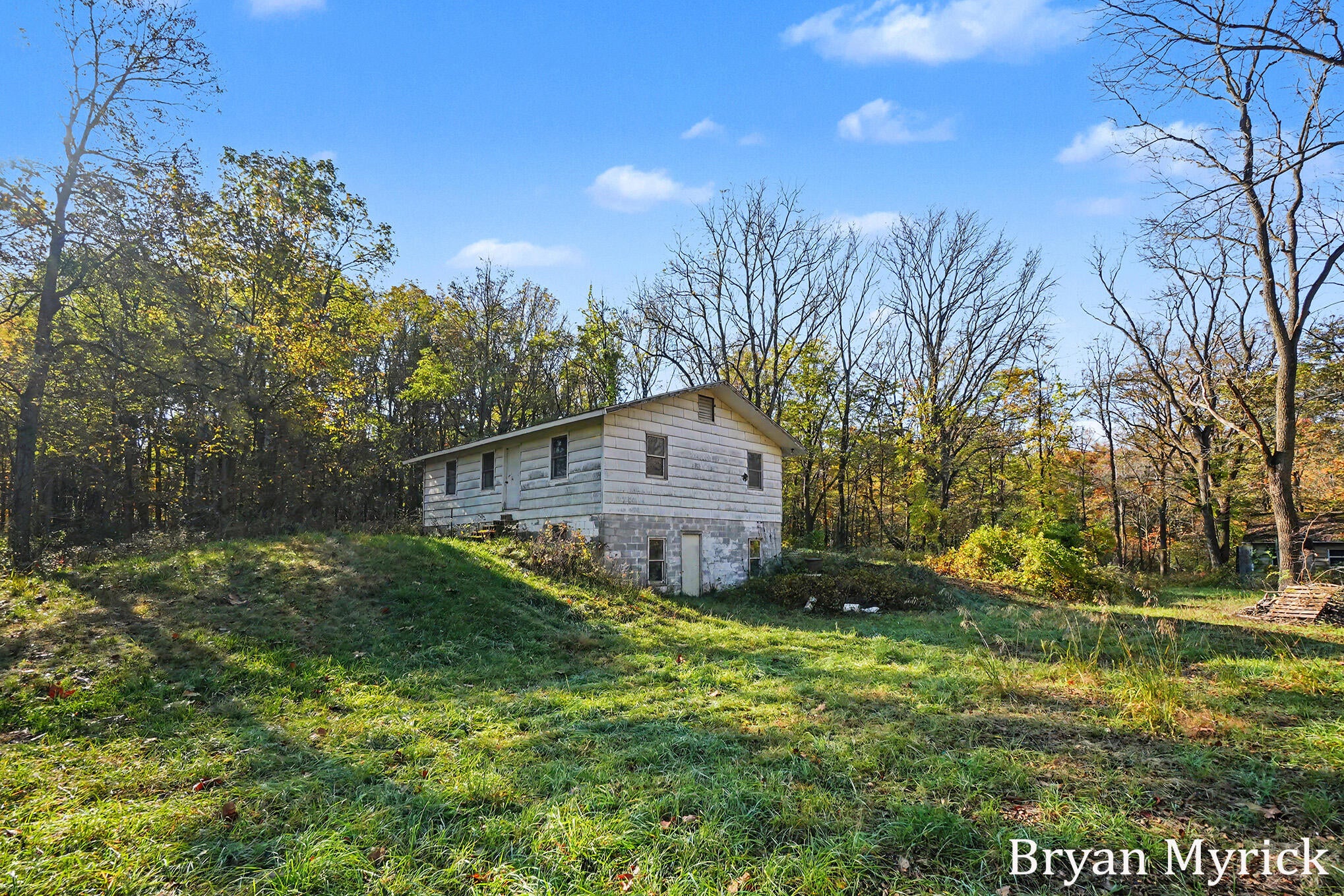 2352 Taft Road