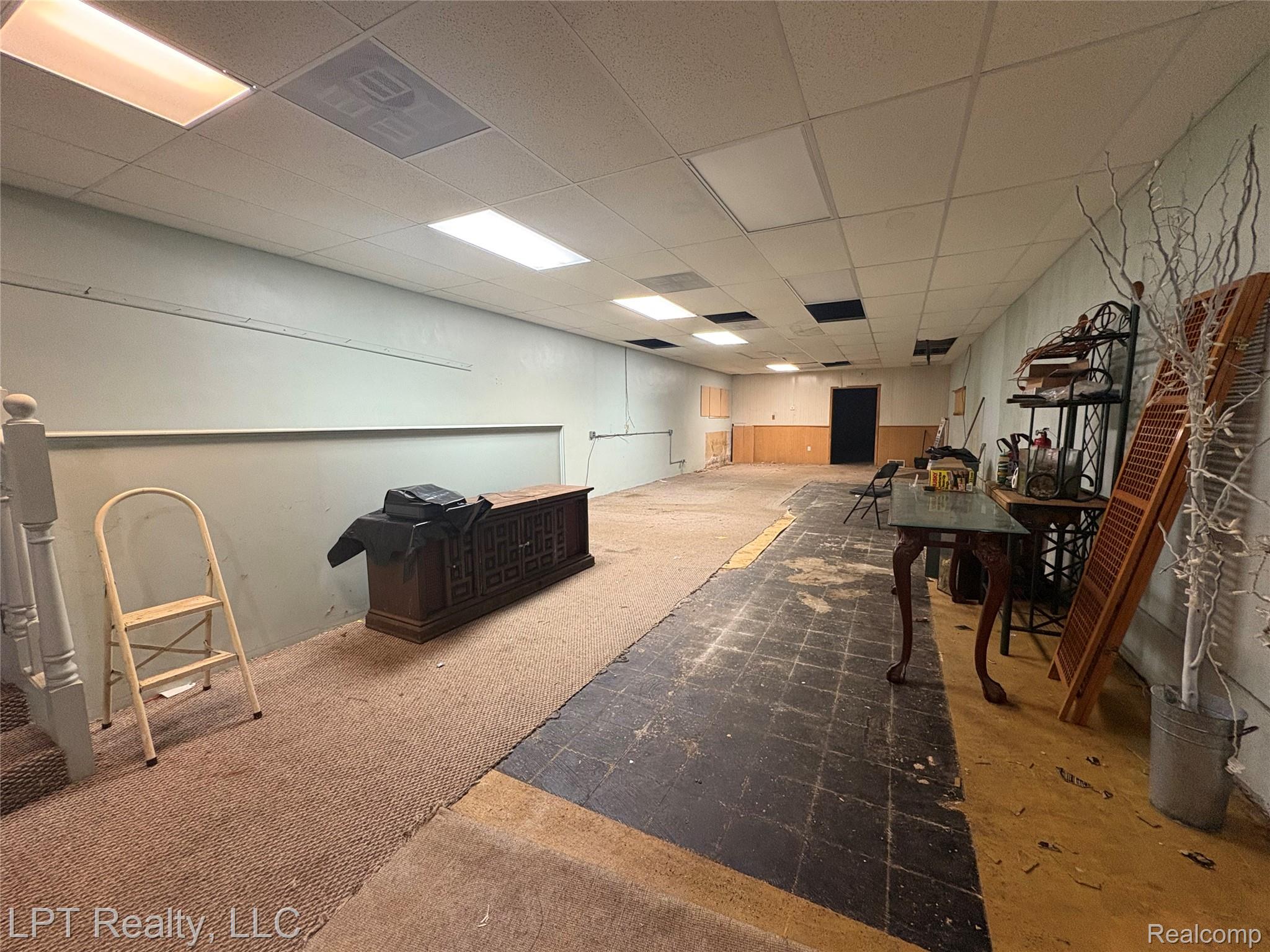 2033 West Road