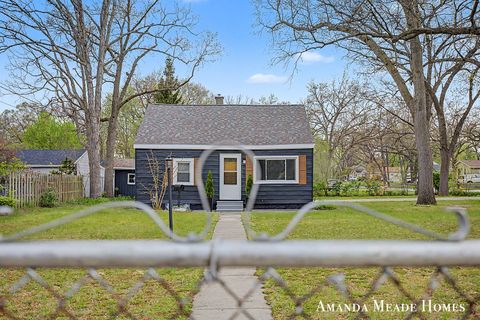 1223 40th Street SW Wyoming City MI 49509