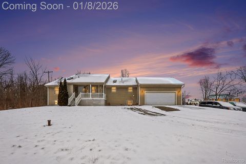 Photo of 62915 Chubb Road, Ray Township, MI 48096 (MLS # 20251061549)
