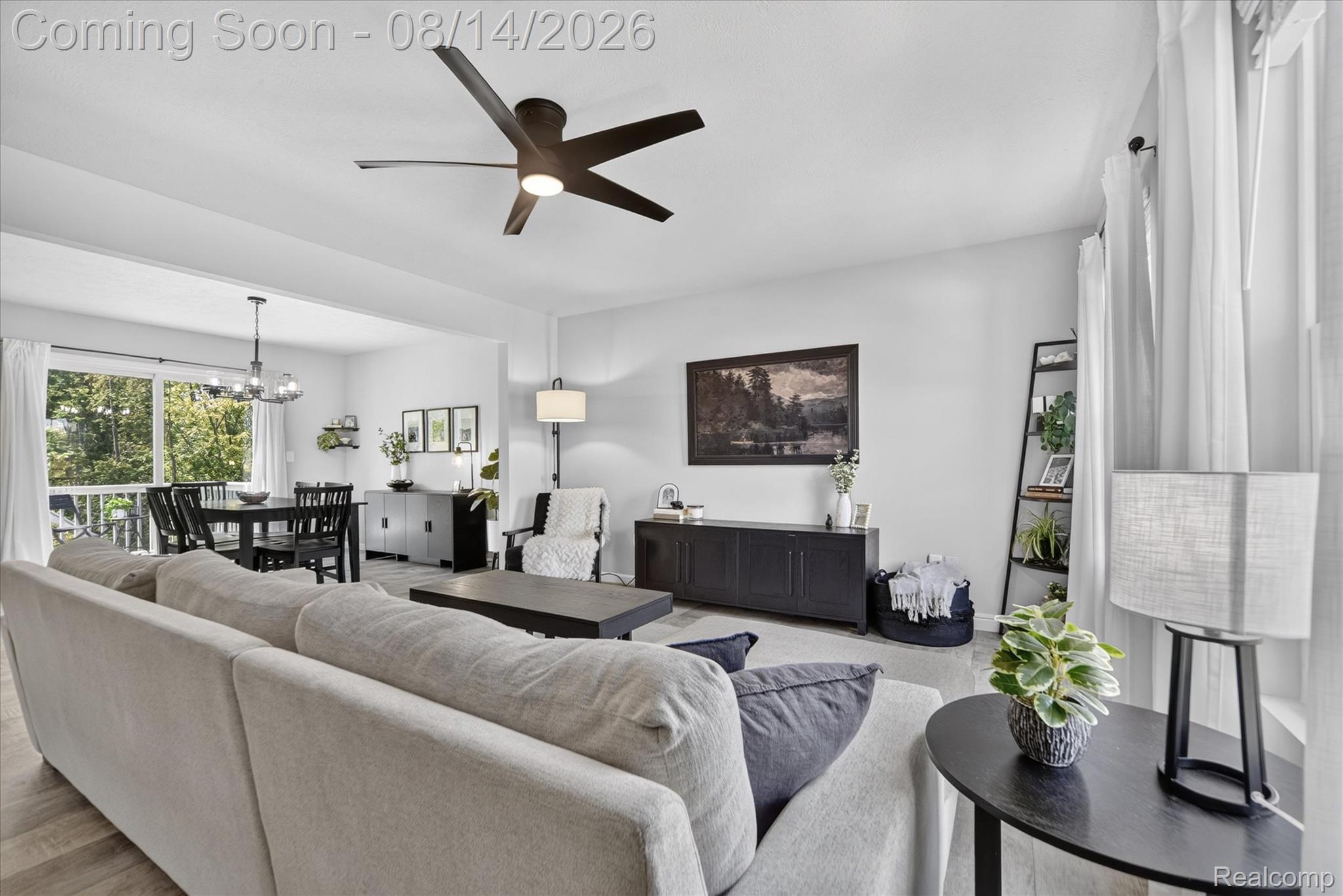 4435 Sunset Drive