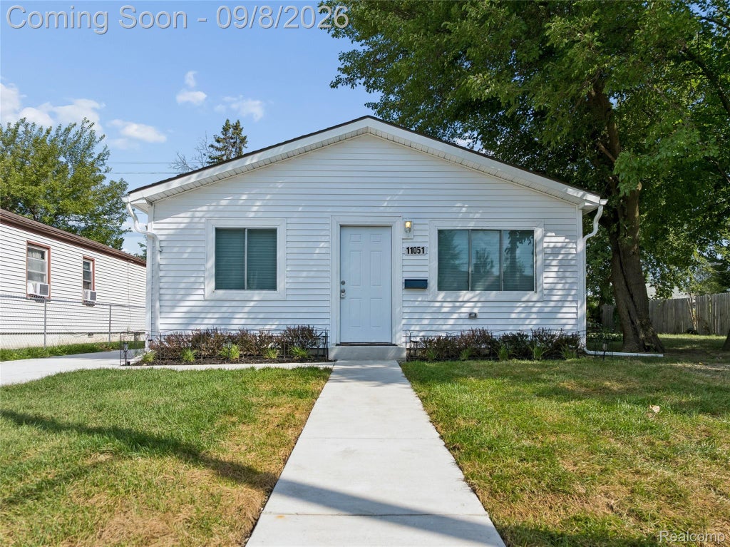 Photo of 11051 Maxwell Avenue, Warren City, MI 48089 (MLS # 20261071443)