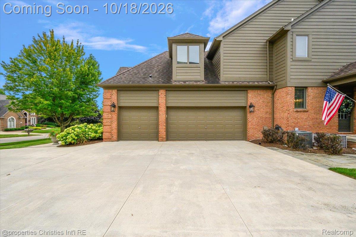 859 Ramblewood Drive