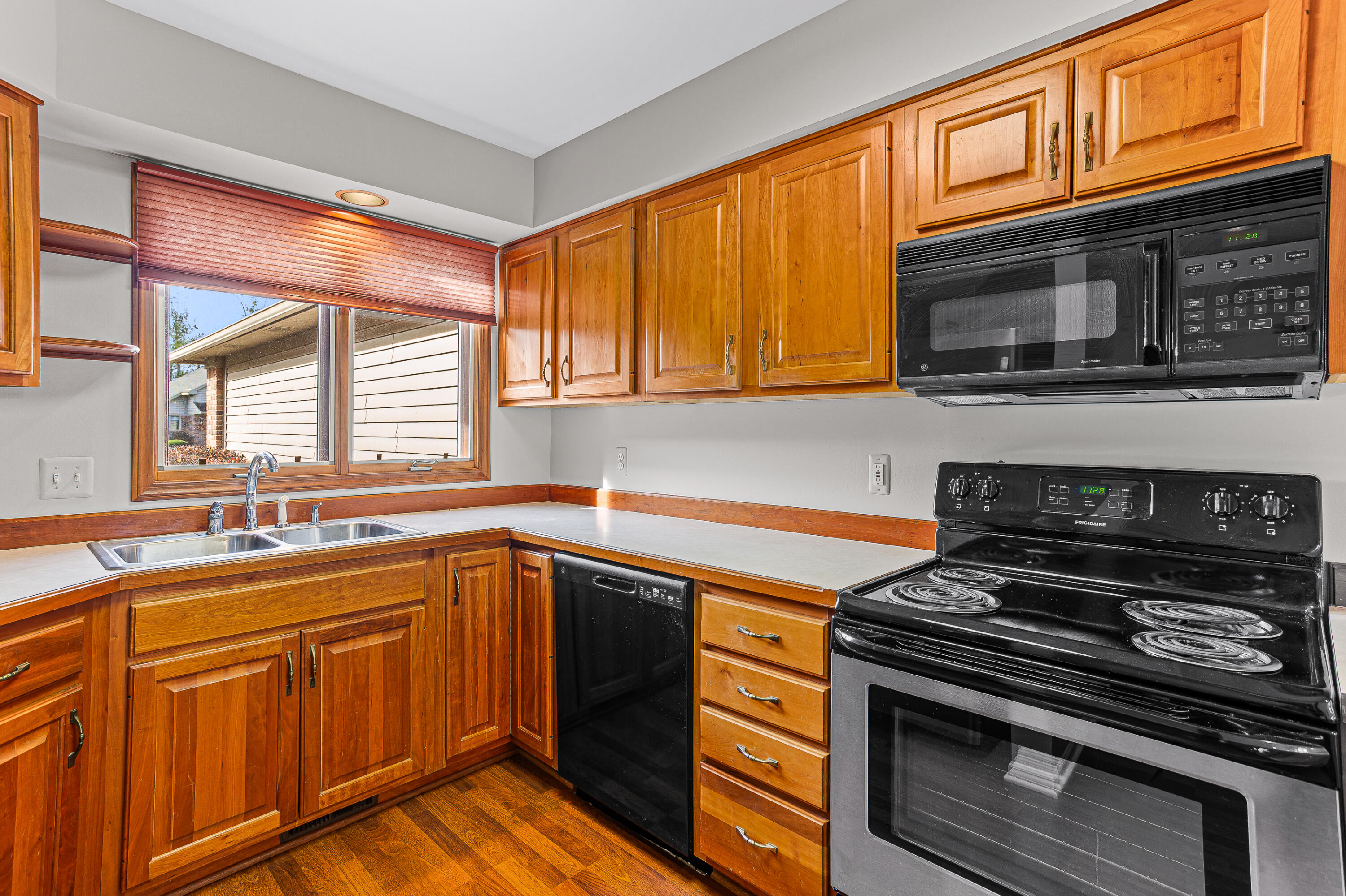 3020 Rivers Edge Drive