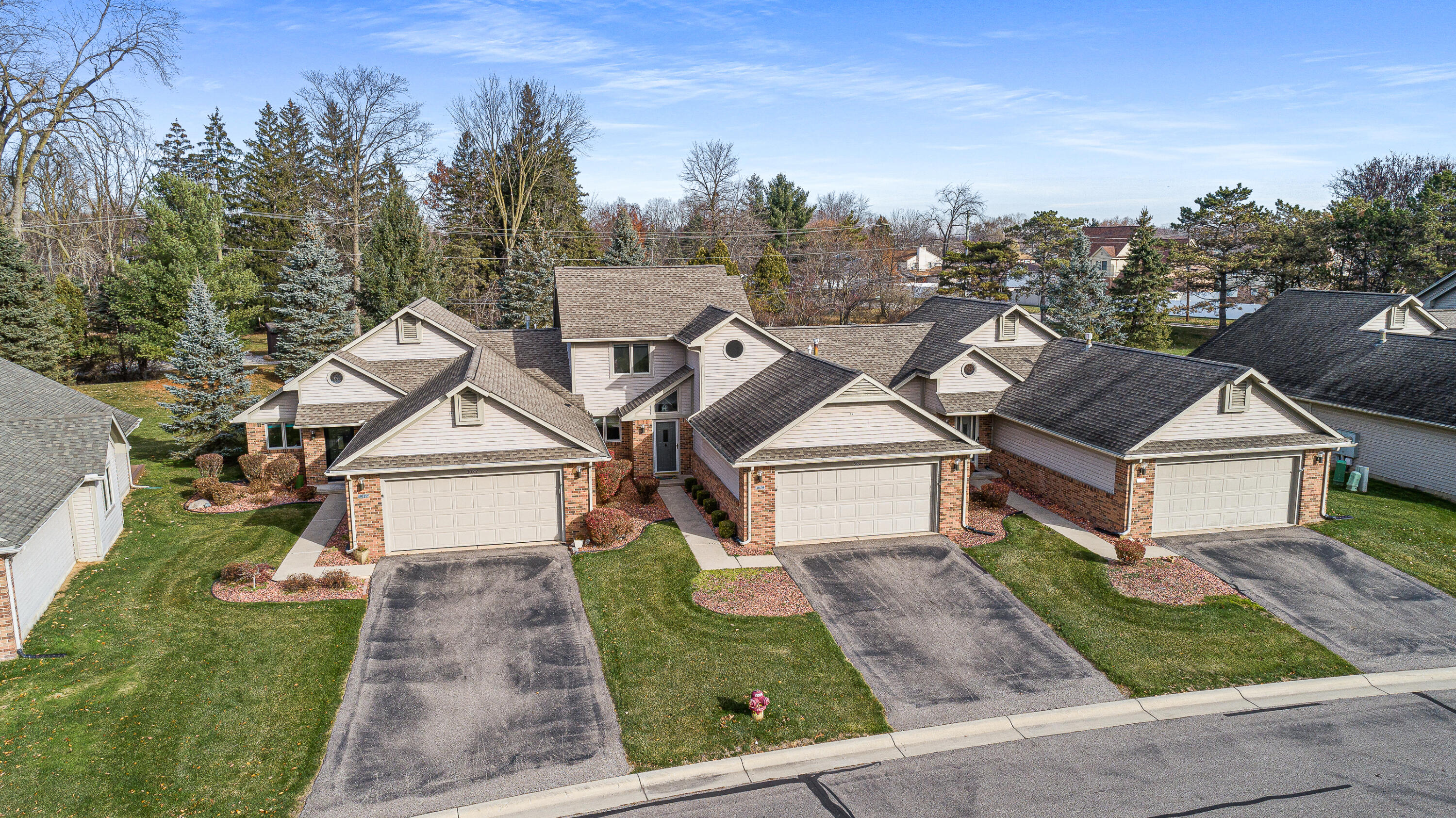 3020 Rivers Edge Drive