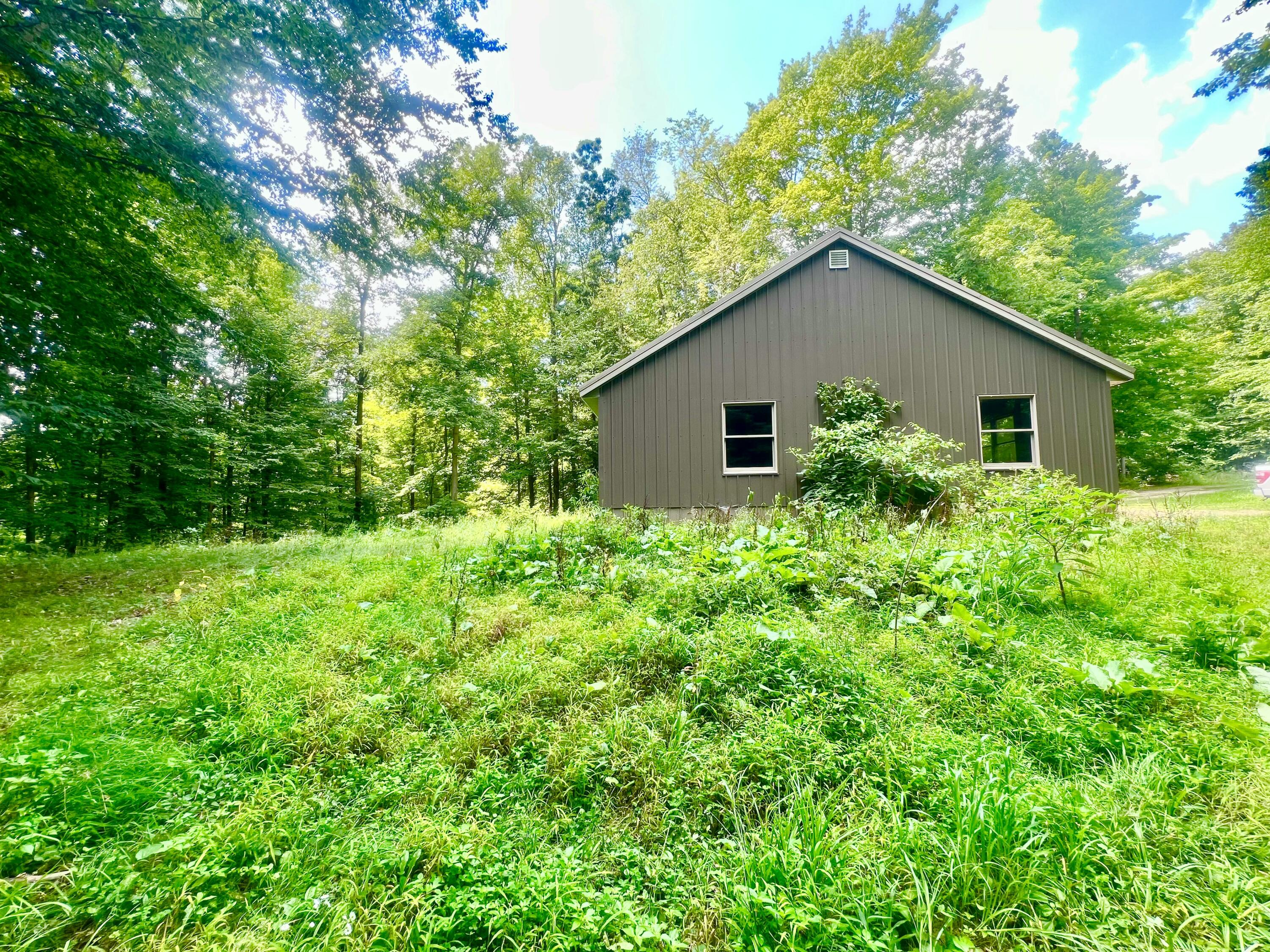 2201 S Sand Lake Road