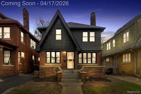 2633 Collingwood Street Detroit City MI 48206