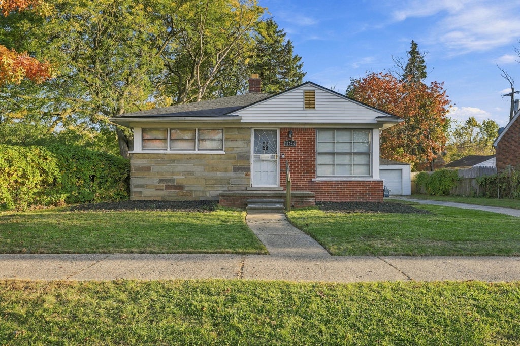 Photo of 11454 Saint Patrick Street, Detroit City, MI 48205 (MLS # 81026056674)