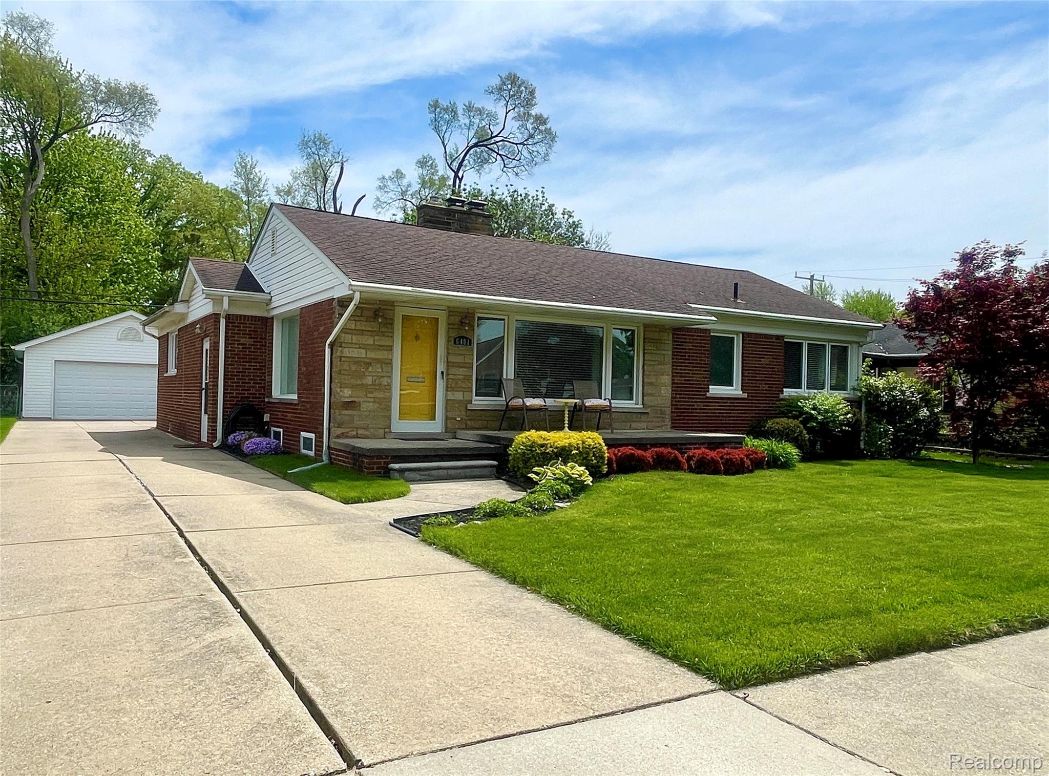 6401 Shenandoah Avenue