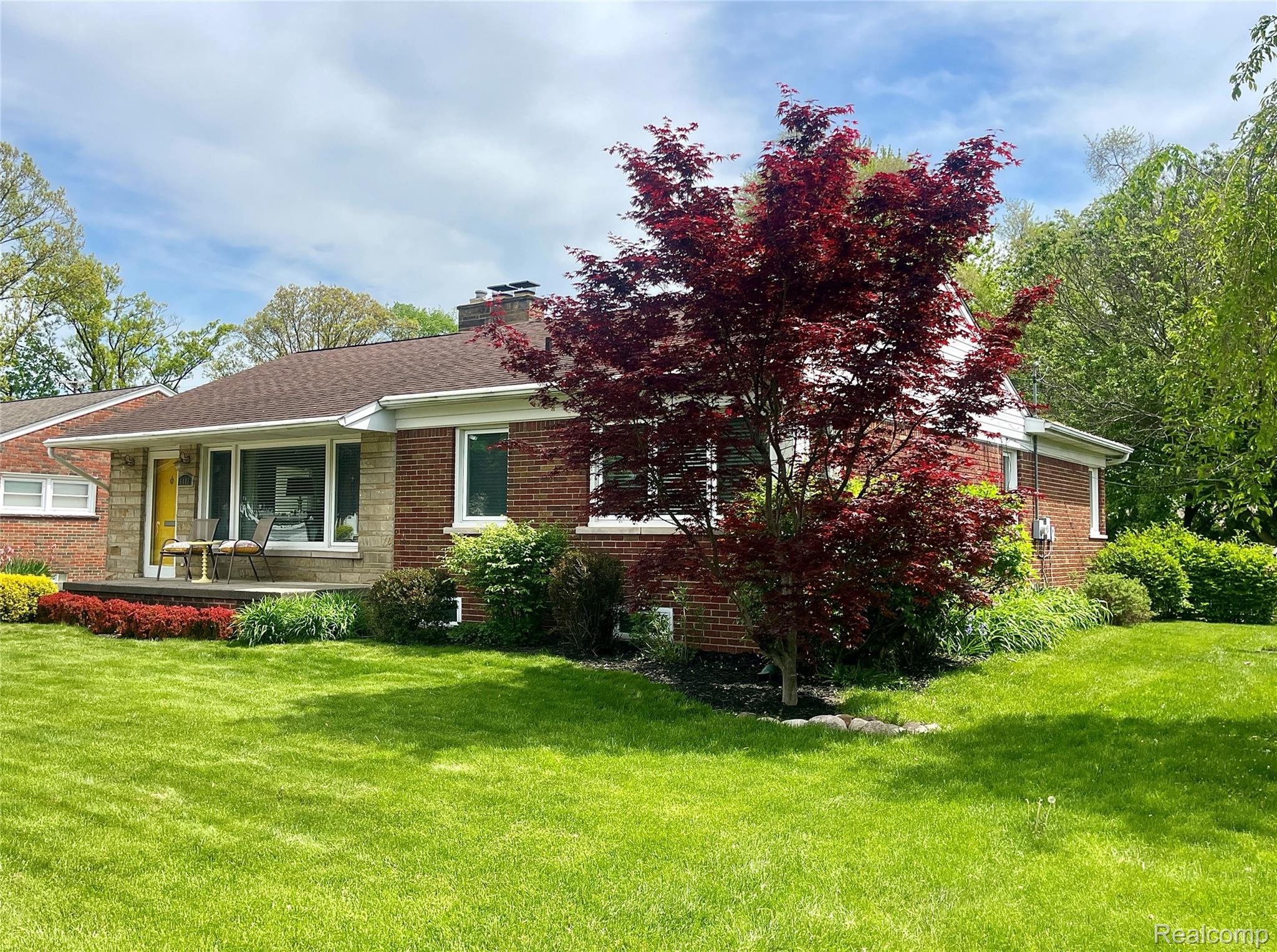 6401 Shenandoah Avenue