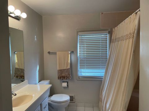 listing image 50