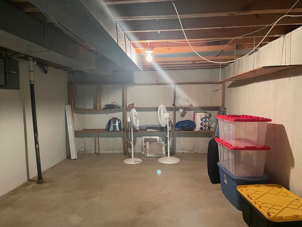 listing image 63