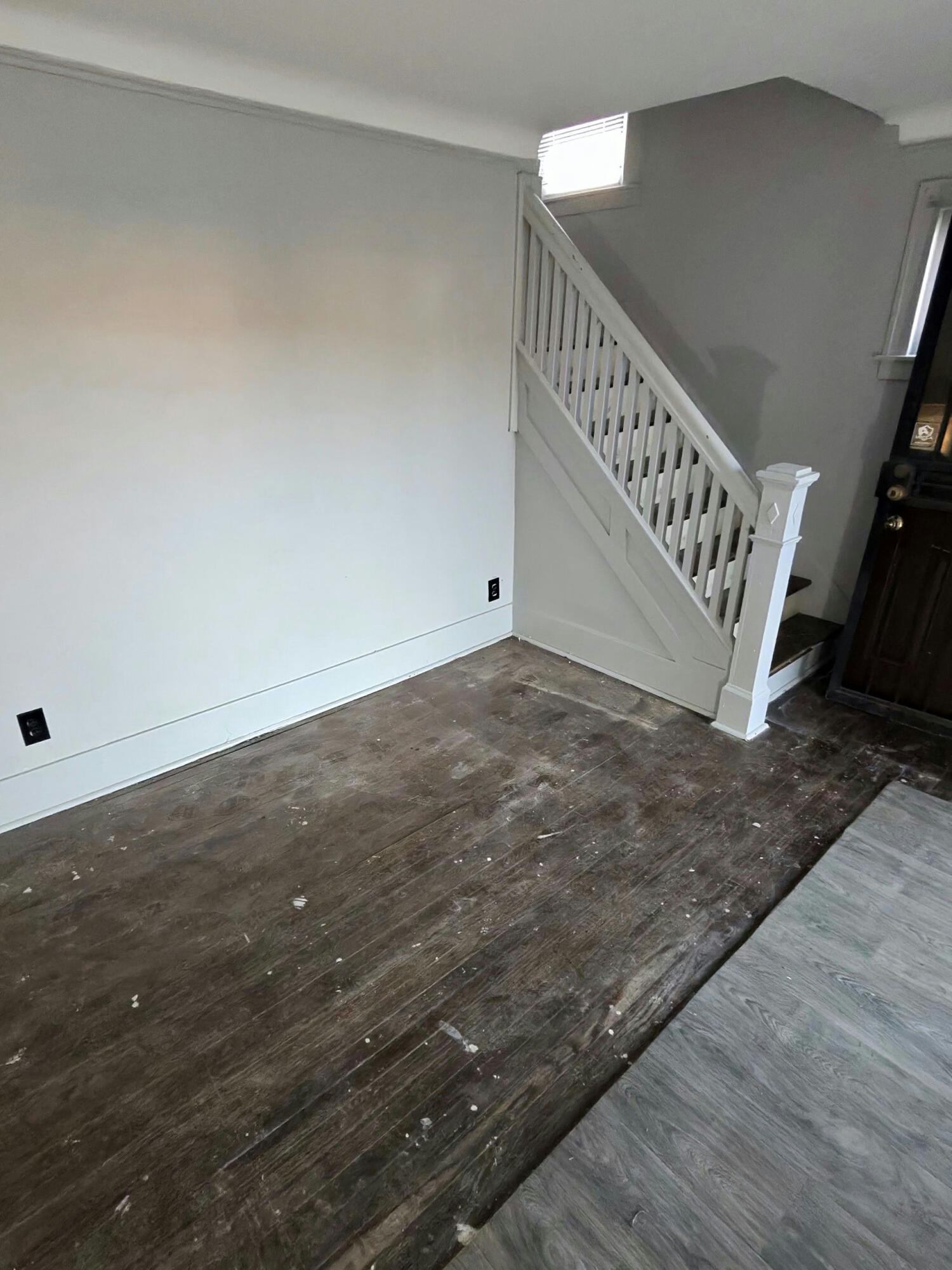 13111 Manor
