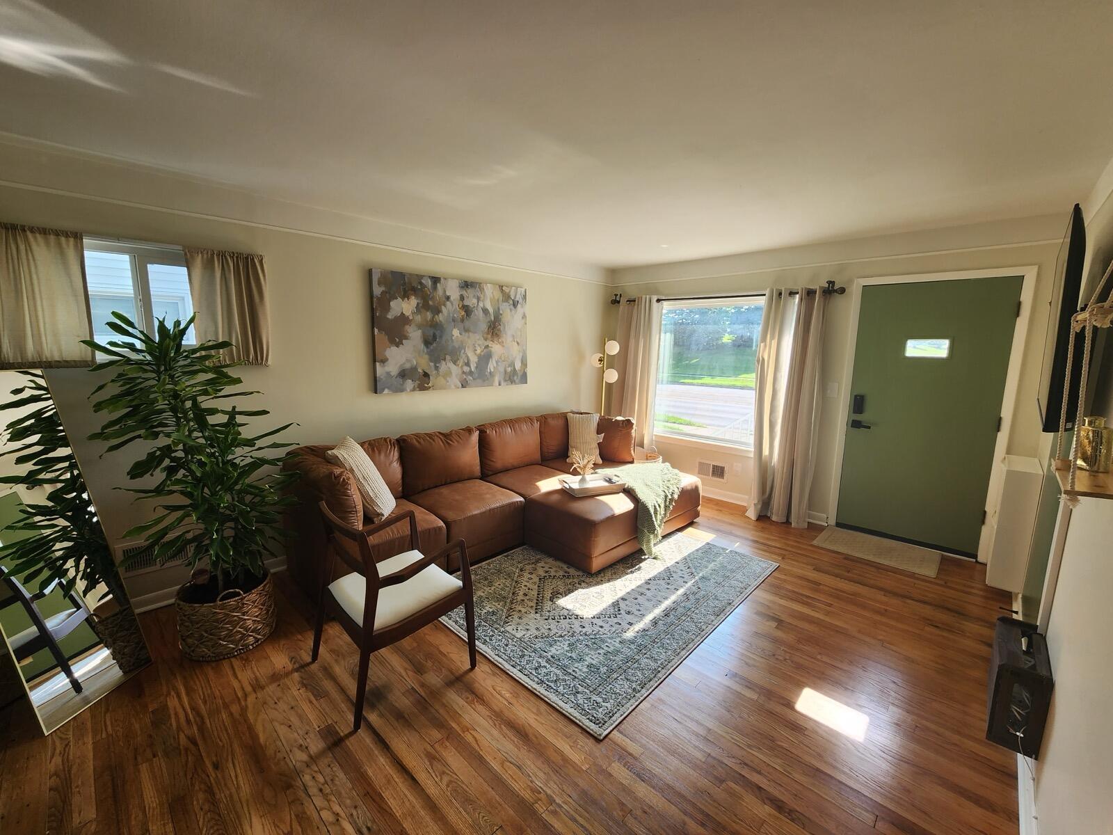 2464 Greenfield Road