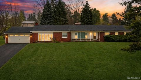 6380 Wellesley Terrace Clarkston City MI 48346