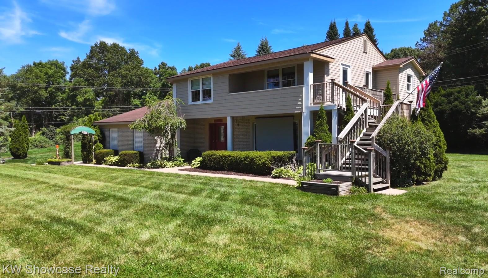 1706 Milford Heights