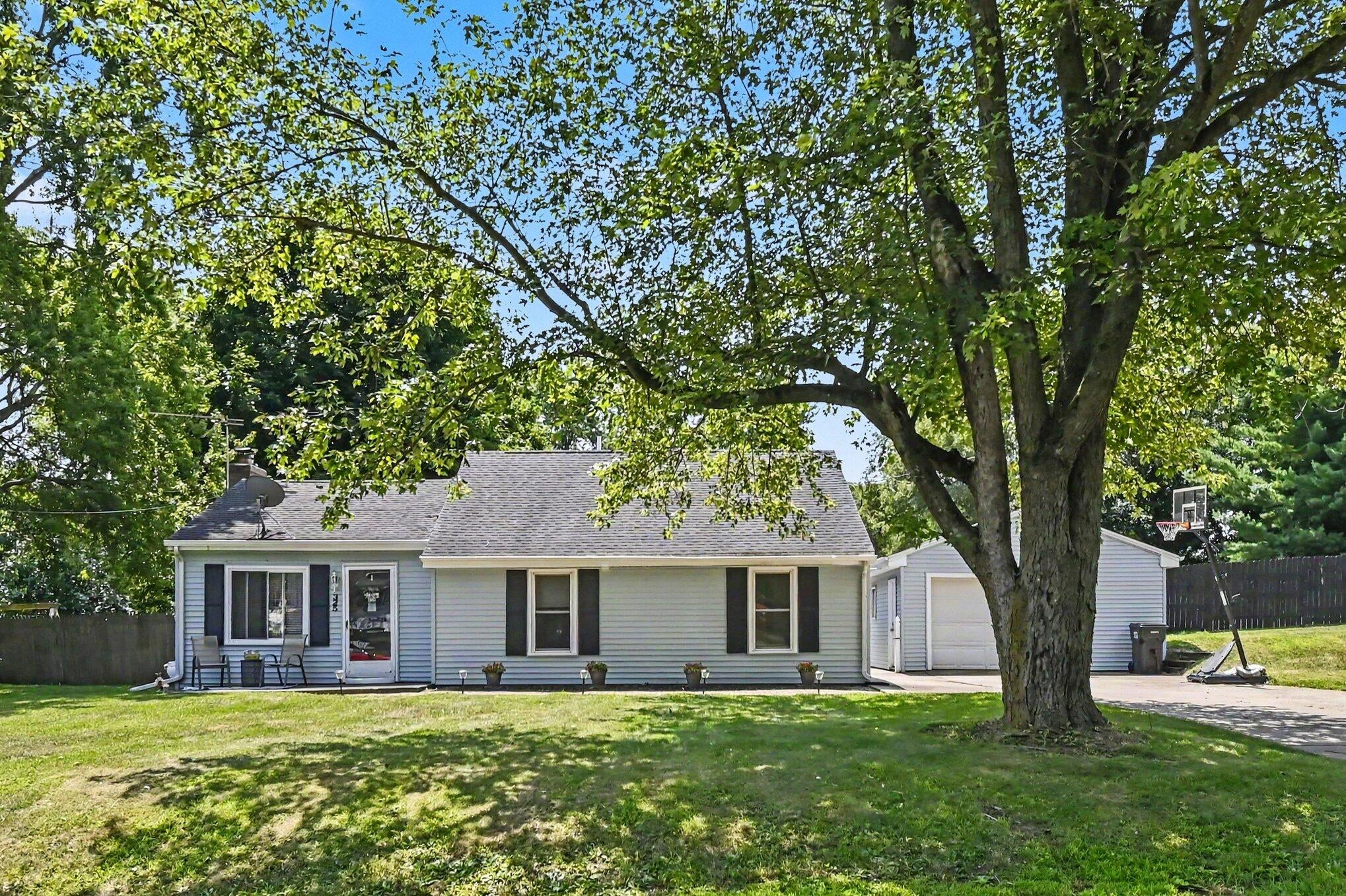 325 Burt Avenue