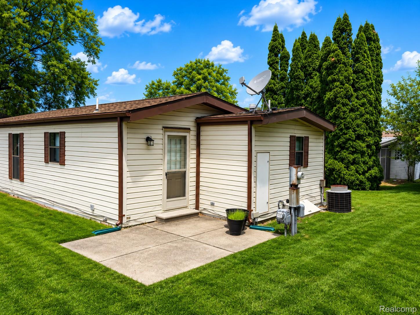 2663 Chickadee Street