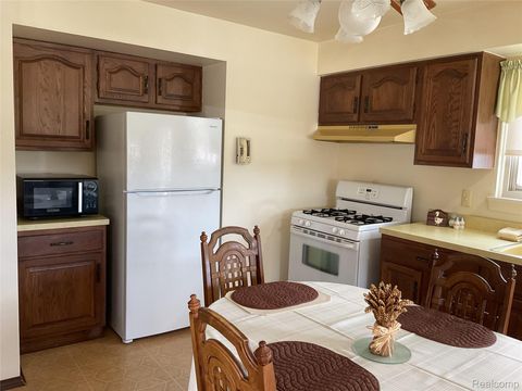 Tiny photo for 18535 Marquette Street, Roseville City, MI 48066 (MLS # 20261015748)