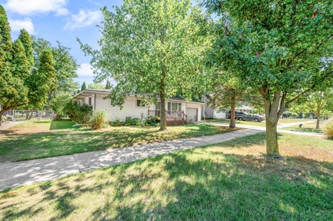 Tiny photo for 623 Lilac Avenue, Big Rapids City, MI 49307 (MLS # 72026045964)