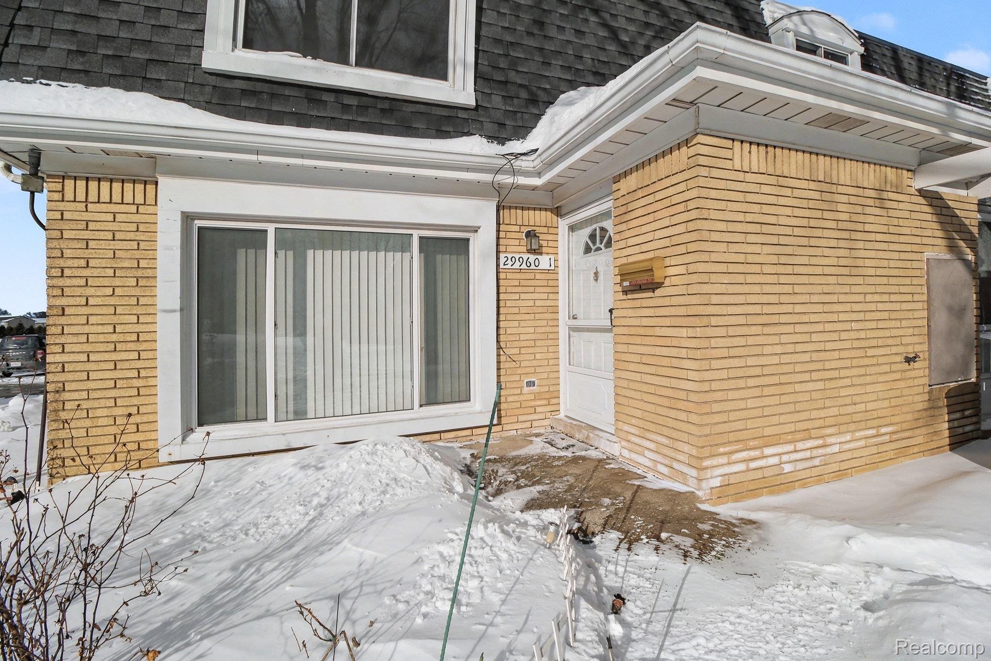 29960 City Center Drive #1